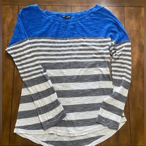 Women’s Juniors Express Long Sleeve Sz M